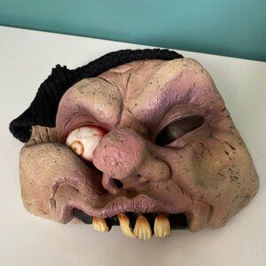 POP Eye Mask with Hat By New Moons 2003 Halloween Mask Costume